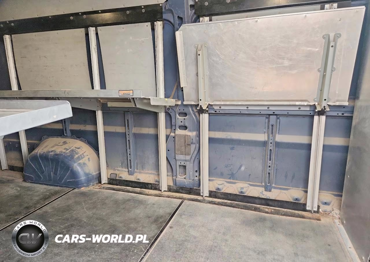 2020 Ram Promaster 3500 Delivery Van VIN:3C6URVJG2LE145303 - 10