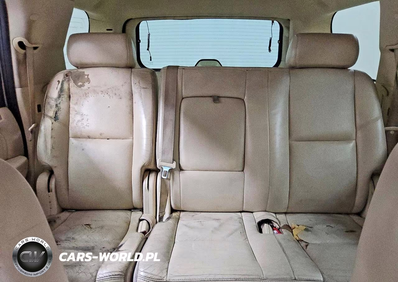 2007 Cadillac Escalade Luxury VIN:1GYFK63867R263361 - 10