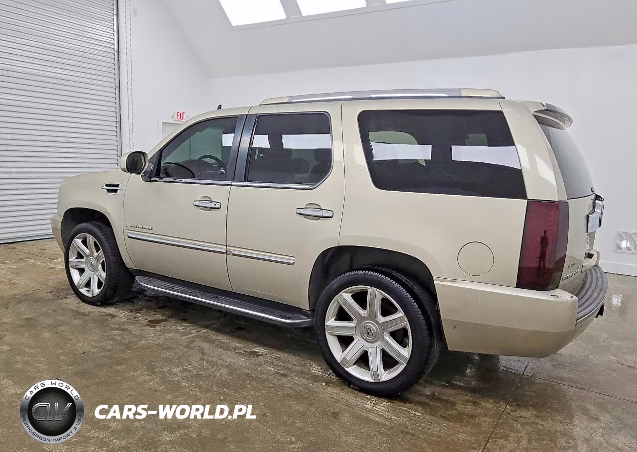 2007 Cadillac Escalade Luxury VIN:1GYFK63867R263361 - 2