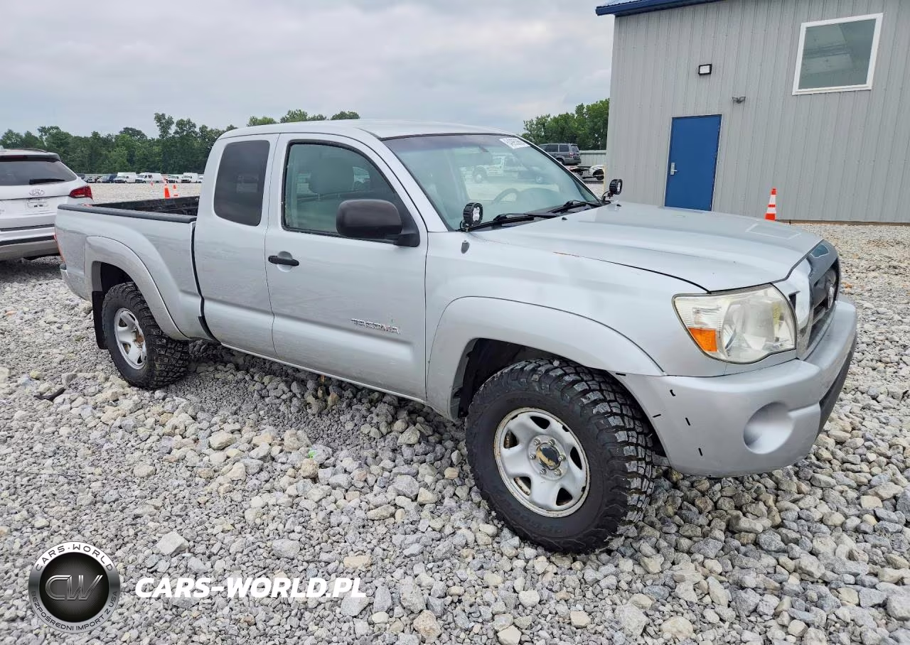 2007 Toyota Tacoma V6 VIN:5TEUU42N27Z353372 - 4
