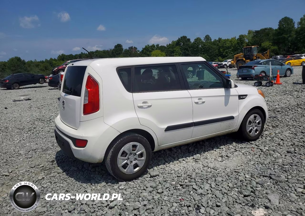 2012 Kia Soul Base VIN:KNDJT2A50C7448767 - 3