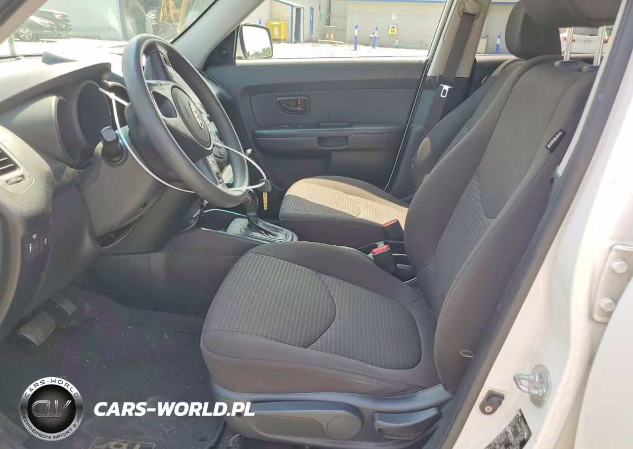 2012 Kia Soul Base VIN:KNDJT2A50C7448767 - 7