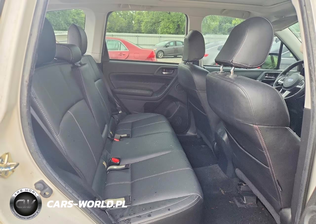 2018 Subaru Forester 2.5I Touring VIN:JF2SJAWC5JH568701 - 11