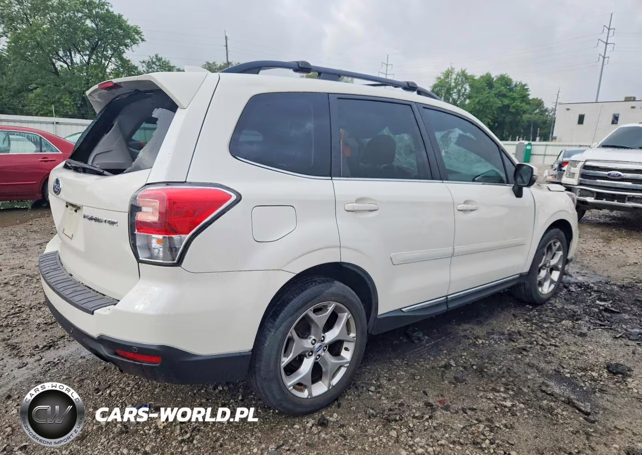 2018 Subaru Forester 2.5I Touring VIN:JF2SJAWC5JH568701 - 3