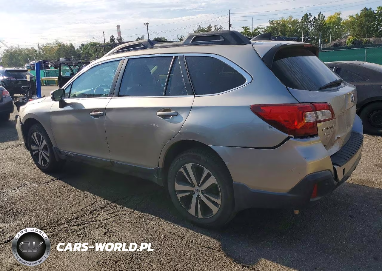 2018 Subaru Outback 3.6R Limited VIN:4S4BSENC5J3355406 - 2