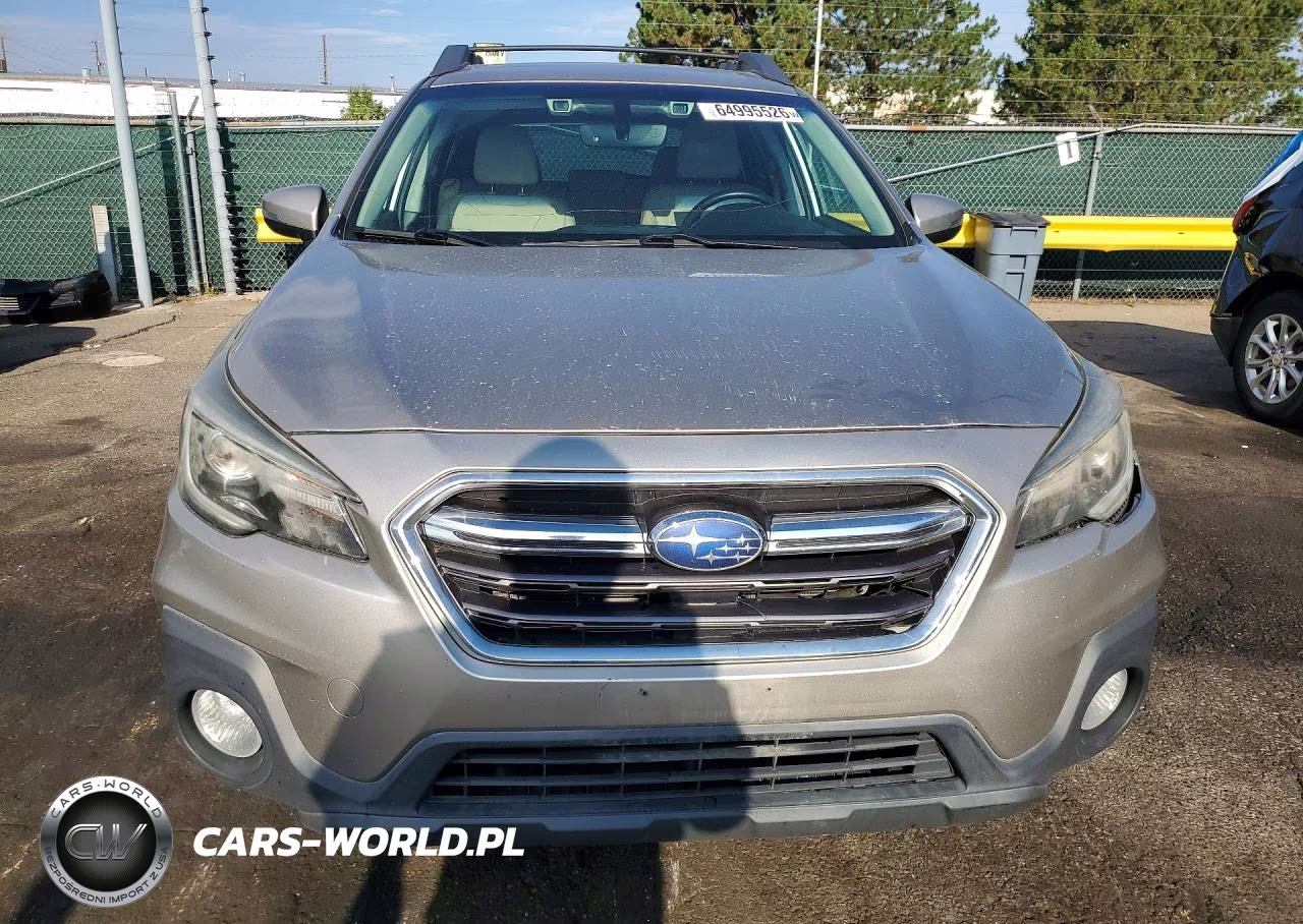 2018 Subaru Outback 3.6R Limited VIN:4S4BSENC5J3355406 - 5