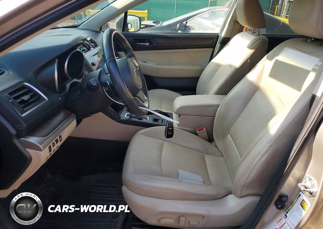 2018 Subaru Outback 3.6R Limited VIN:4S4BSENC5J3355406 - 7