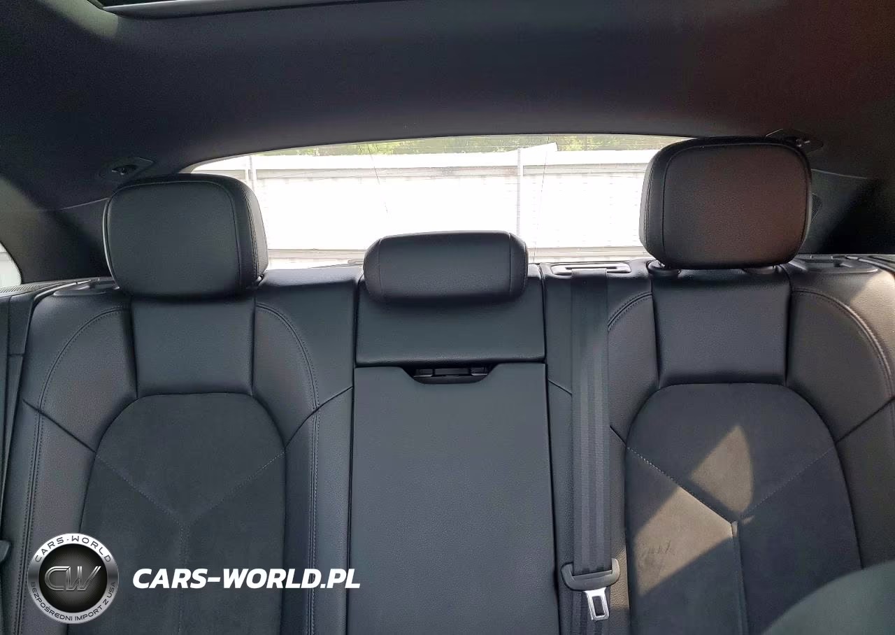 2016 Porsche Macan VIN:WP1AB2A58GLB41233 - 10