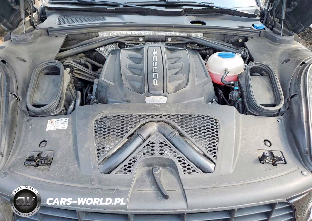 2016 Porsche Macan VIN:WP1AB2A58GLB41233 - 12