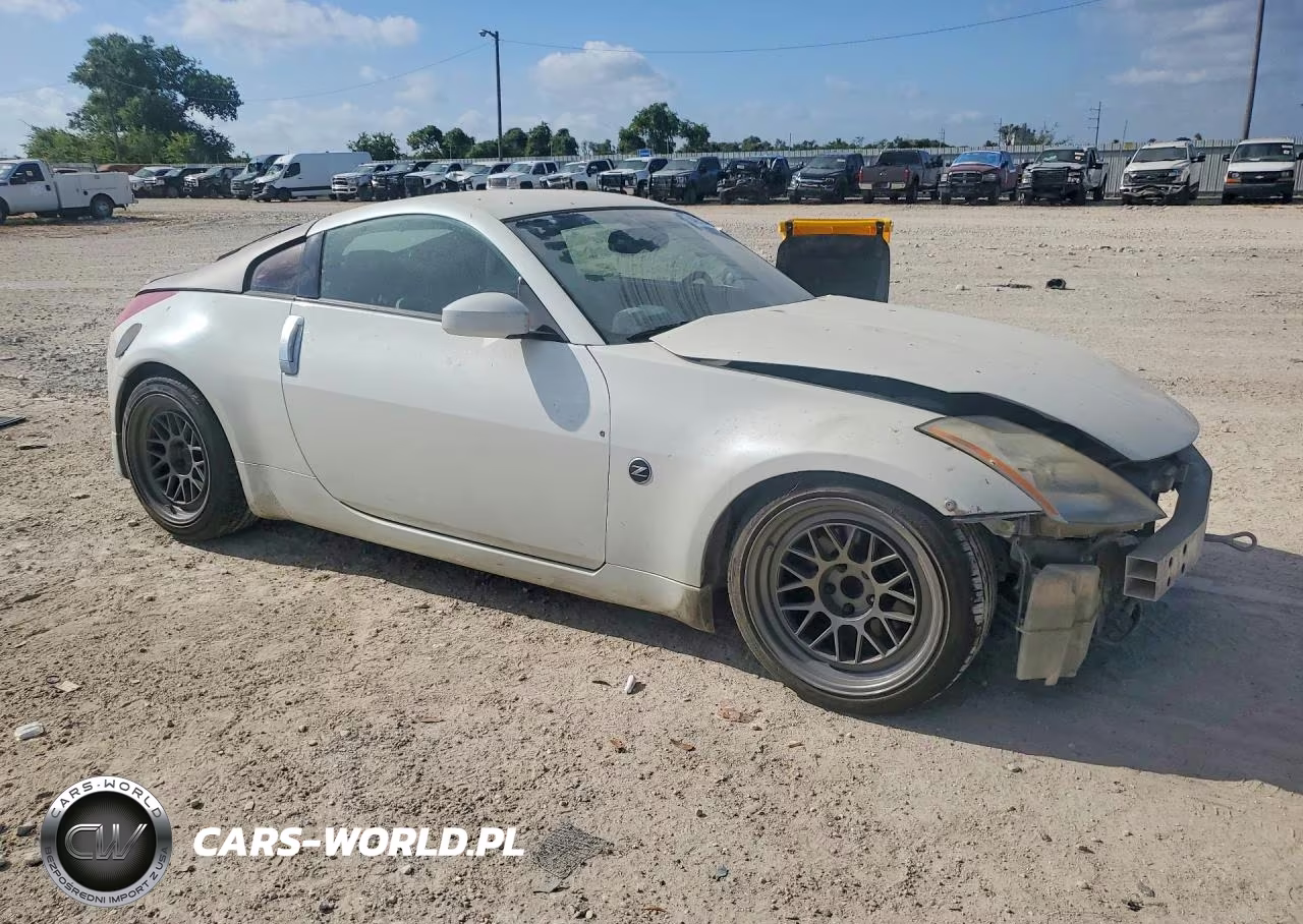 2004 Nissan 350Z Base VIN:JN1AZ34D94M104075 - 4