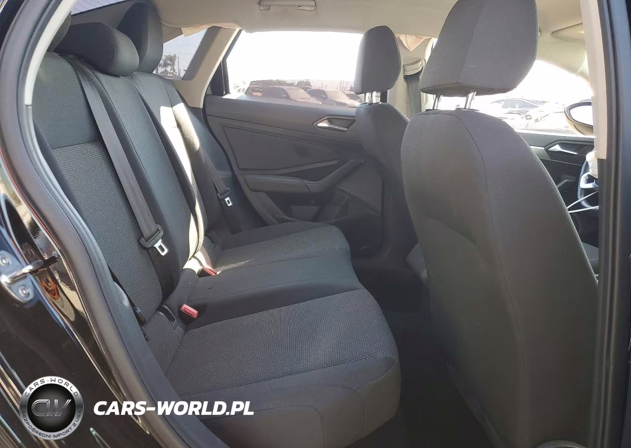 2019 Volkswagen Jetta S VIN:3VWC57BU3KM272840 - 10