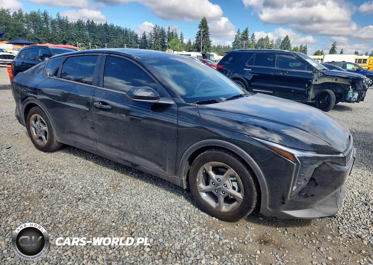 2026 Kia K4 Lxs VIN:3KPFT4DE2TE294768 - 4