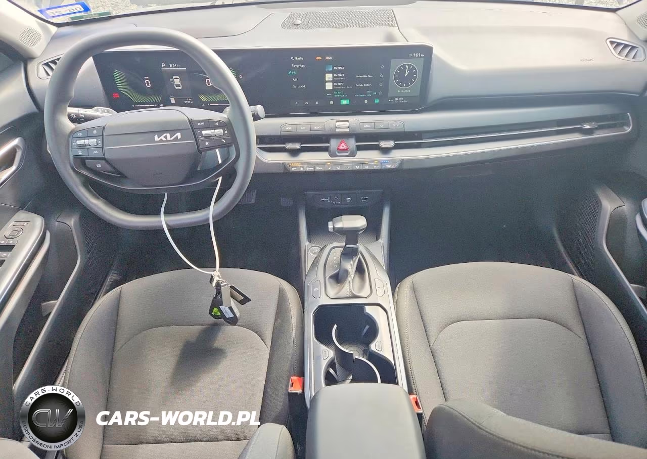 2026 Kia K4 Lxs VIN:3KPFT4DE2TE294768 - 8