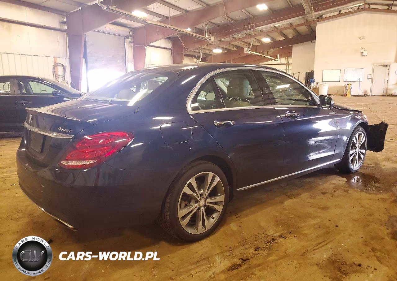 2016 Mercedes-Benz C 300 4Matic VIN:55SWF4KB4GU105018 - 3