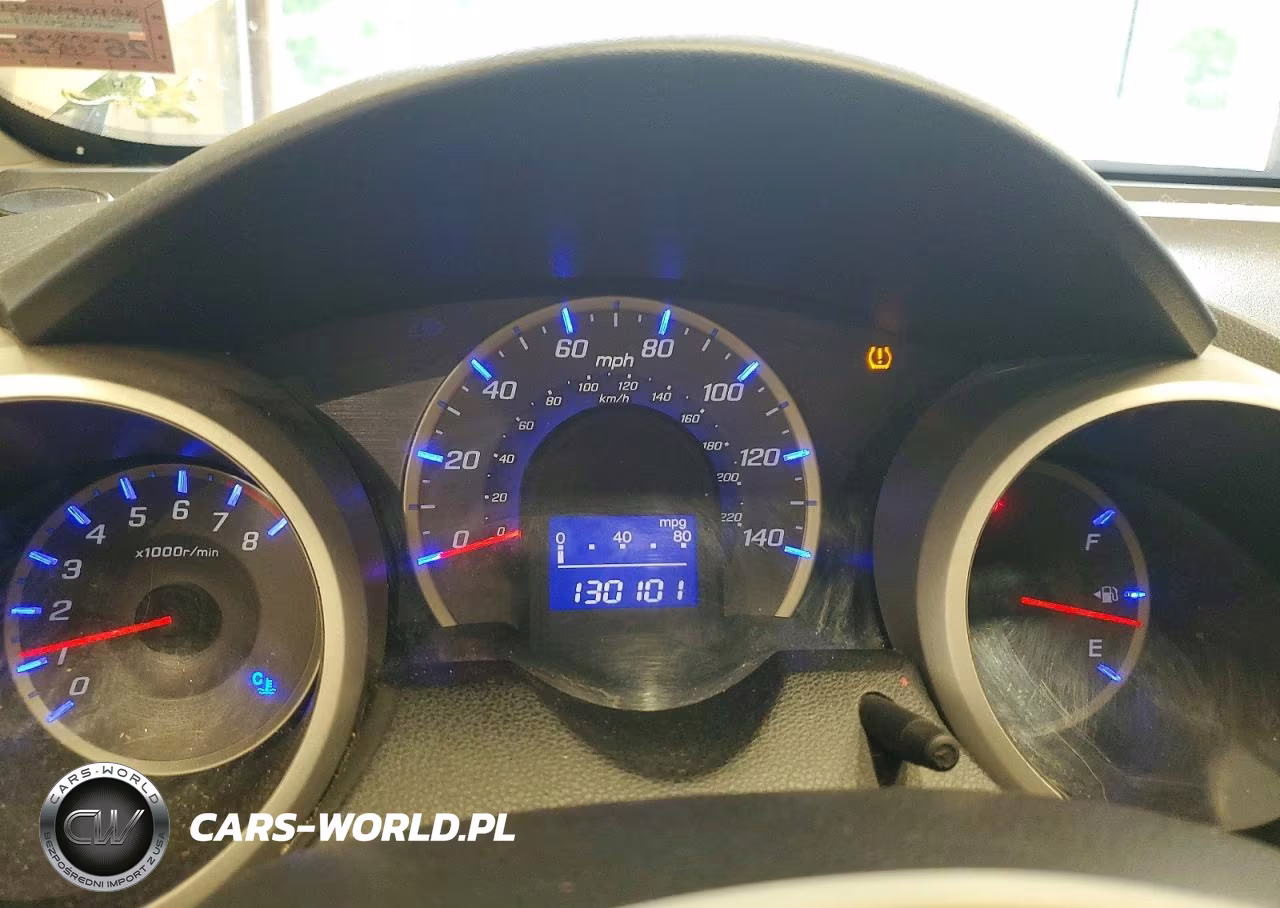 2013 Honda Fit VIN:JHMGE8H3XDC009613 - 9