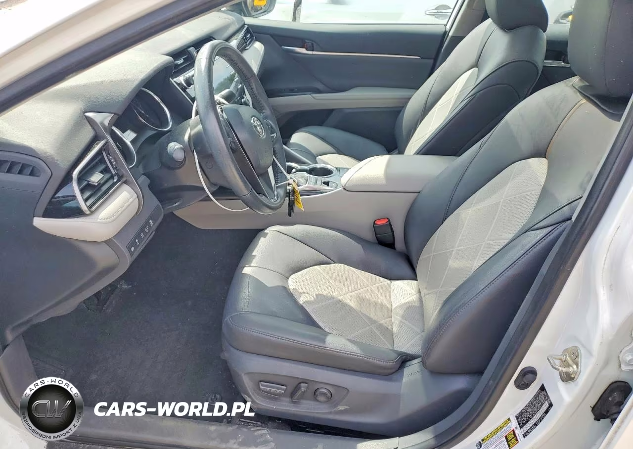 2019 Toyota Camry Xle V6 VIN:4T1BZ1HK1KU028617 - 7