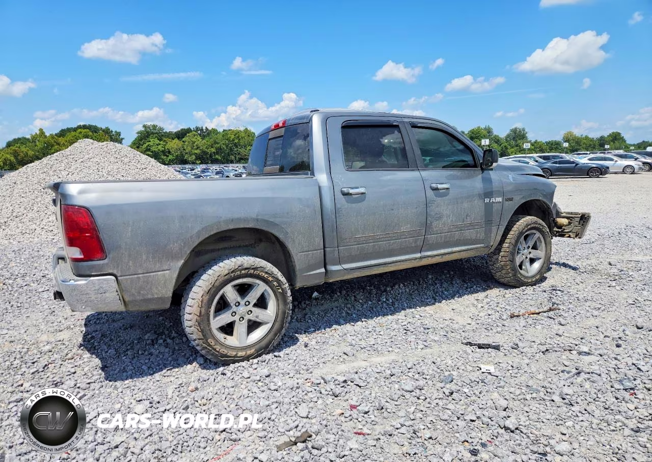2010 Dodge Ram 1500 VIN:1D7RV1CT7AS187463 - 3