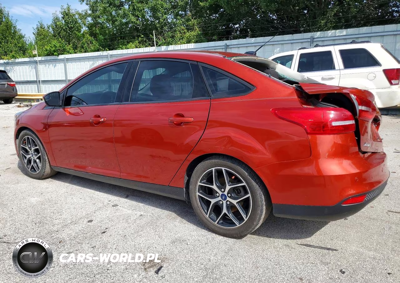 2018 Ford Focus Sel VIN:1FADP3H26JL301995 - 2