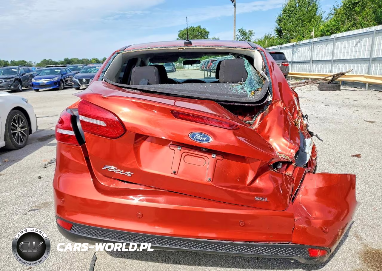 2018 Ford Focus Sel VIN:1FADP3H26JL301995 - 6