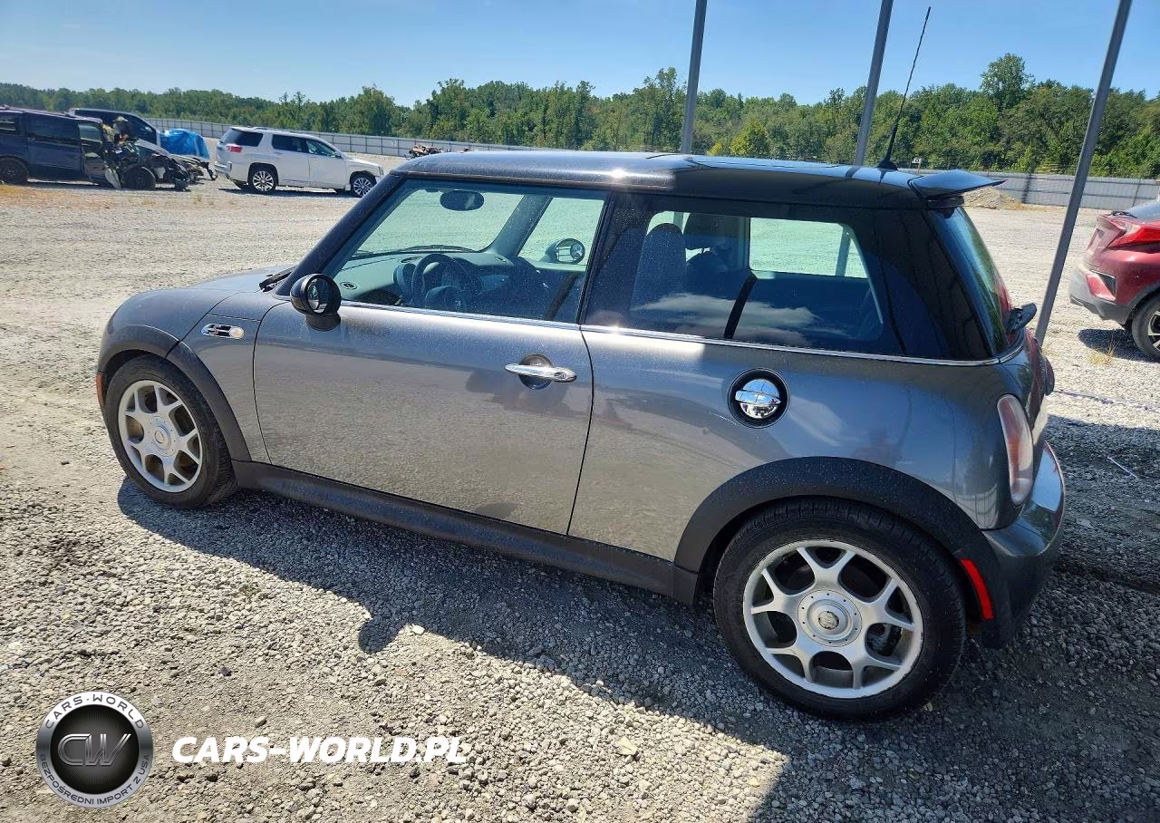 2004 Mini Cooper S VIN:WMWRE33434TD84935 - 2