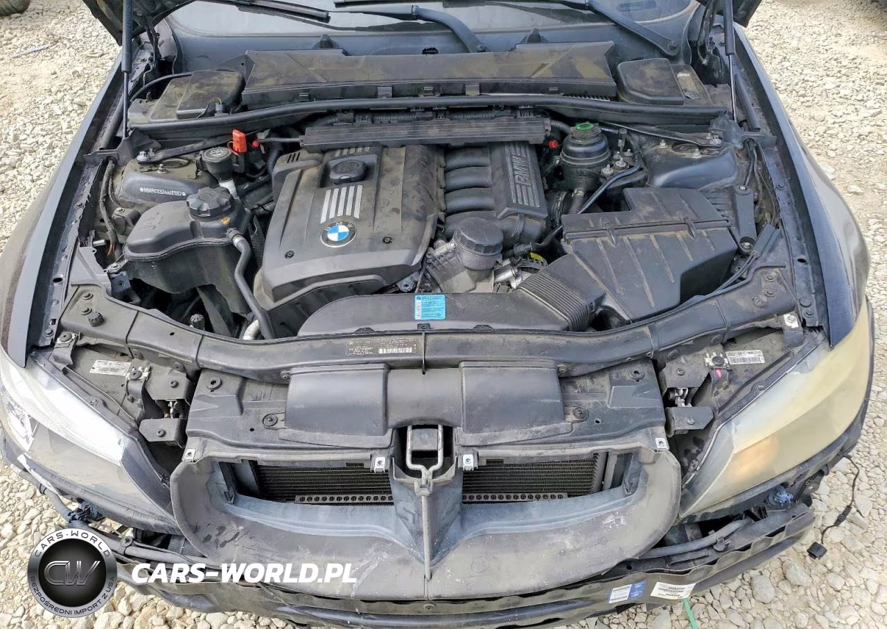 2010 BMW 328 Xi VIN:WBAPK7C57AA461052 - 11