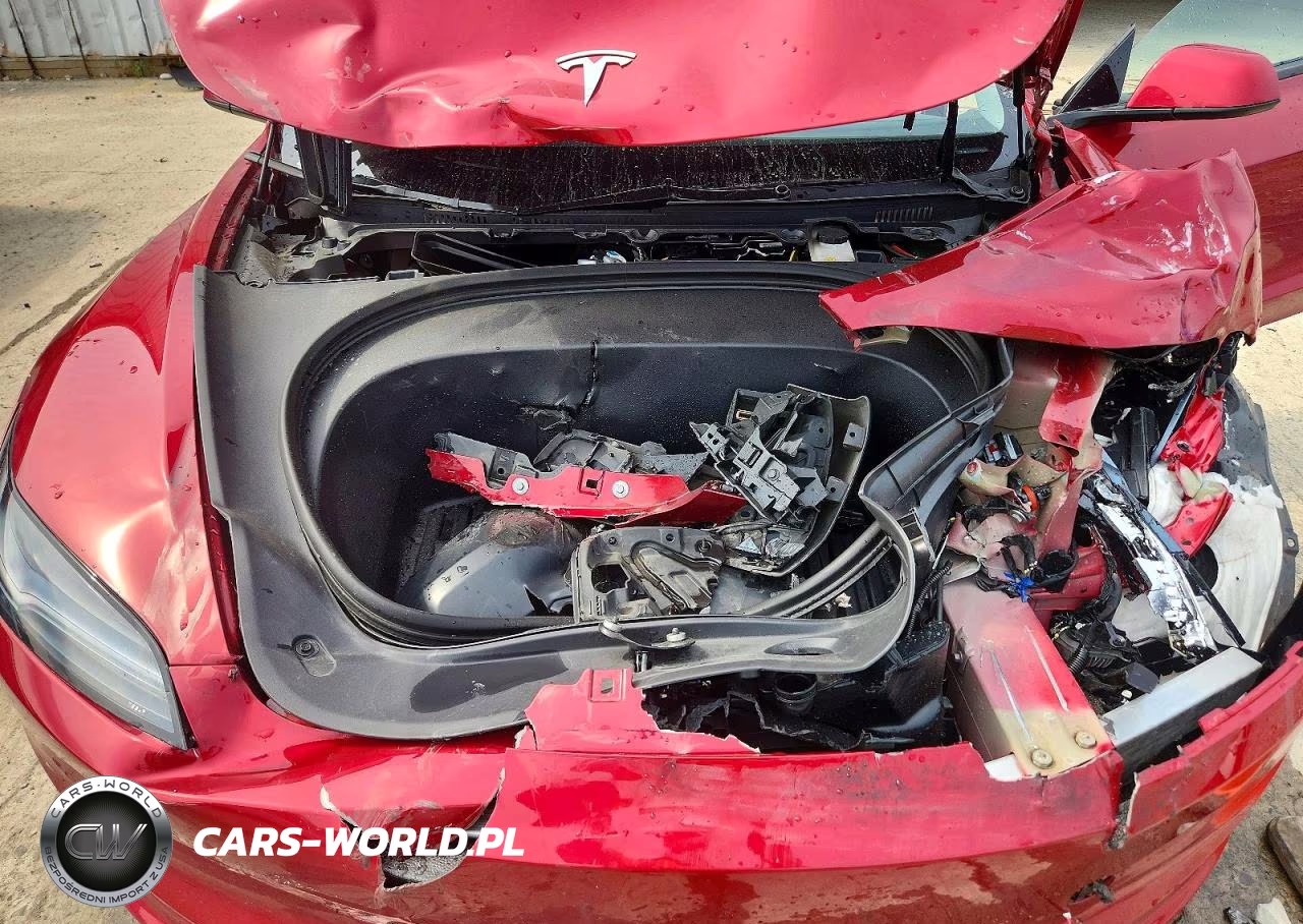 2025 Tesla Model 3 VIN:5YJ3E1EA9SF895949 - 11