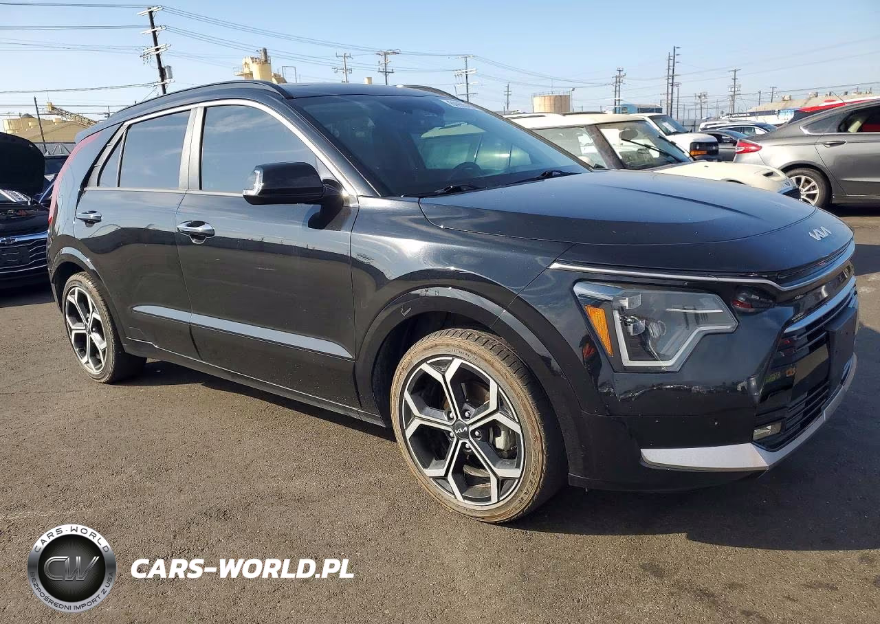 2023 Kia Niro Sx VIN:KNDCT3LE6P5038035 - 4