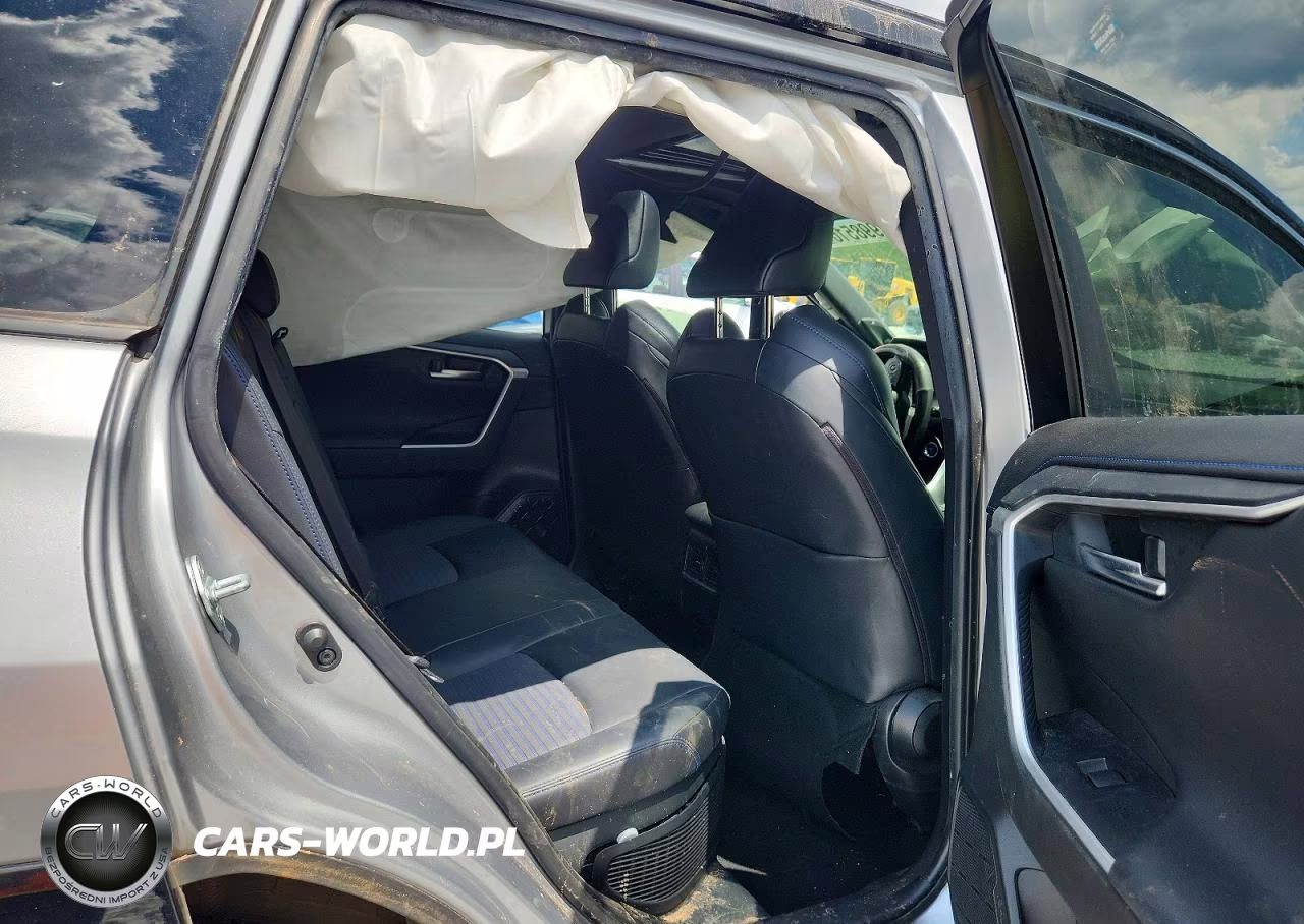 2020 Toyota Rav4 Xse VIN:JTMEWRFV2LJ040929 - 11
