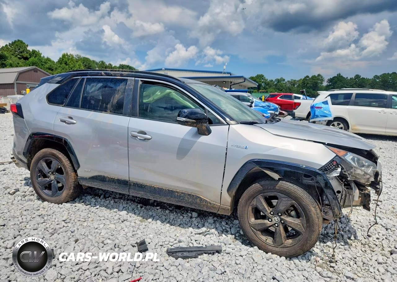 2020 Toyota Rav4 Xse VIN:JTMEWRFV2LJ040929 - 4