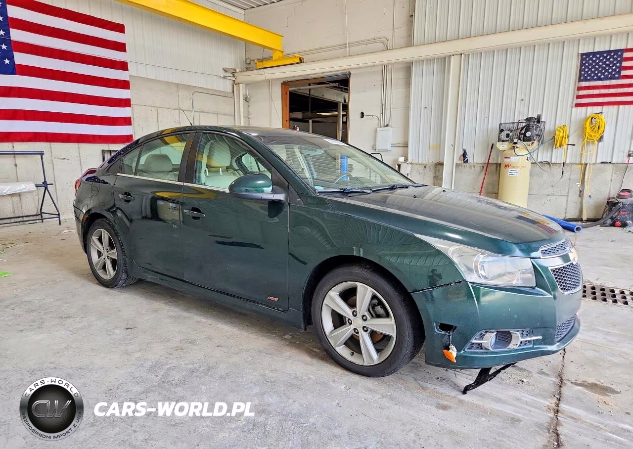 2014 Chevrolet Cruze Lt VIN:1G1PE5SB8E7152904 - 4