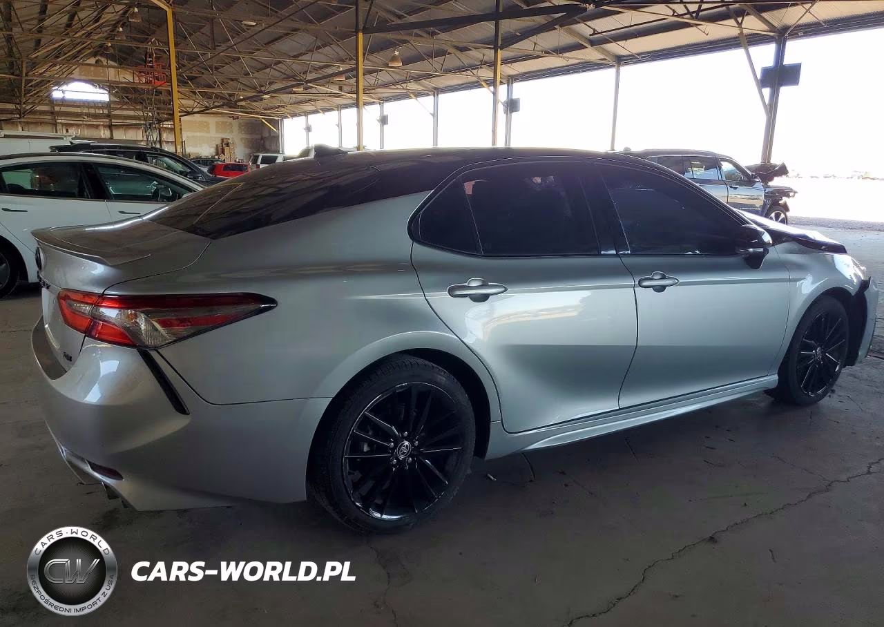 2021 Toyota Camry Xse VIN:4T1K61AK0MU418503 - 3