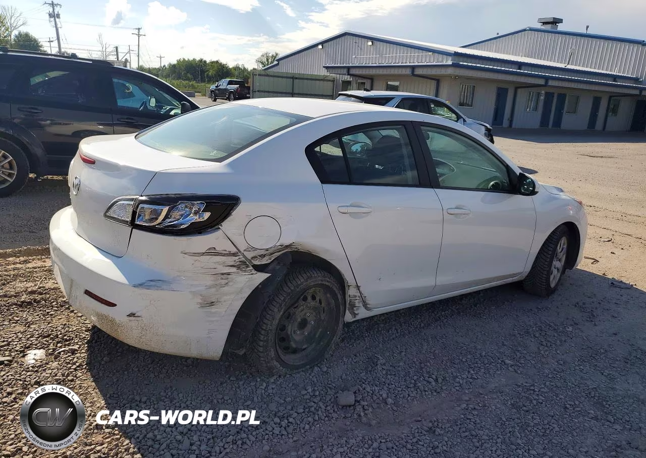 2013 Mazda 3 I VIN:JM1BL1UF8D1773058 - 3