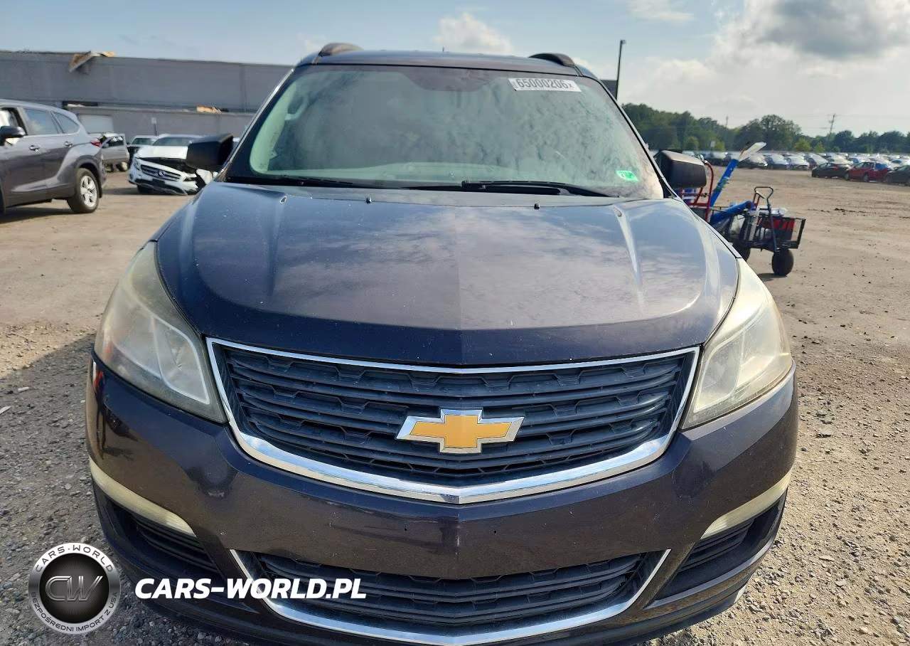 2013 Chevrolet Traverse Ls VIN:1GNKRFKD7DJ113081 - 5