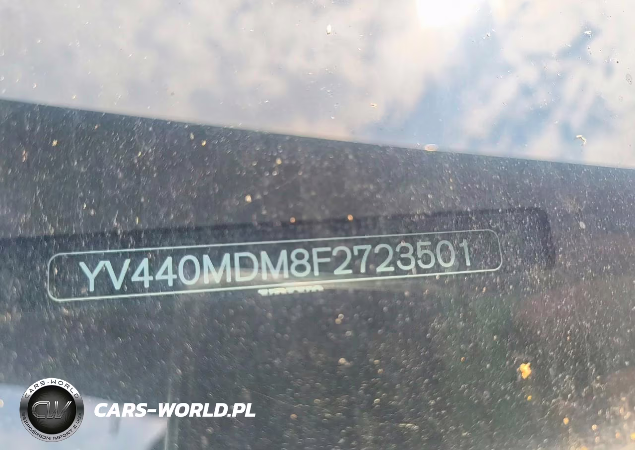 2015 Volvo Xc60 Platinum (Non R Design) VIN:YV440MDM8F2723501 - 10