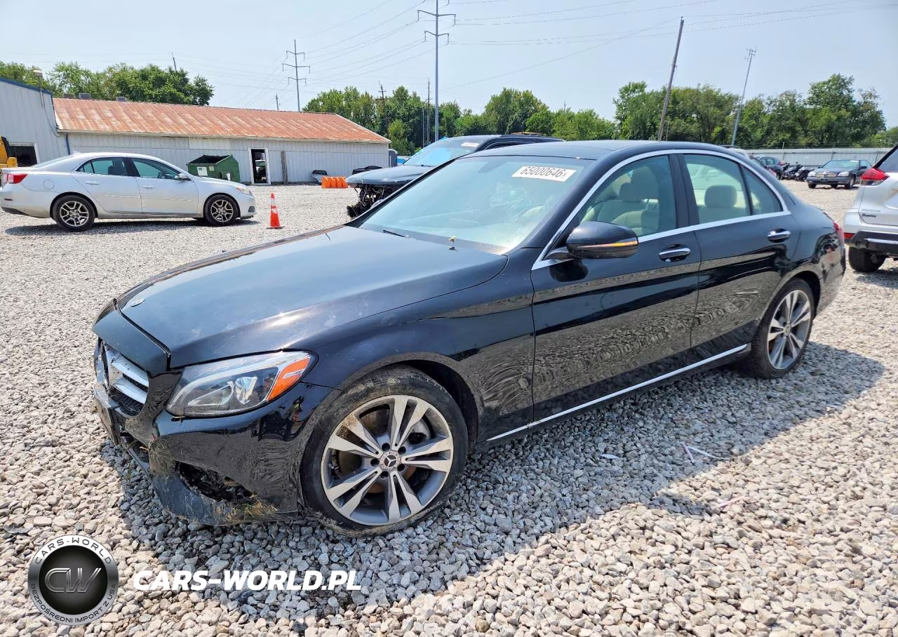 2018 Mercedes-Benz C 300 4Matic – zdjęcie 1 z 12