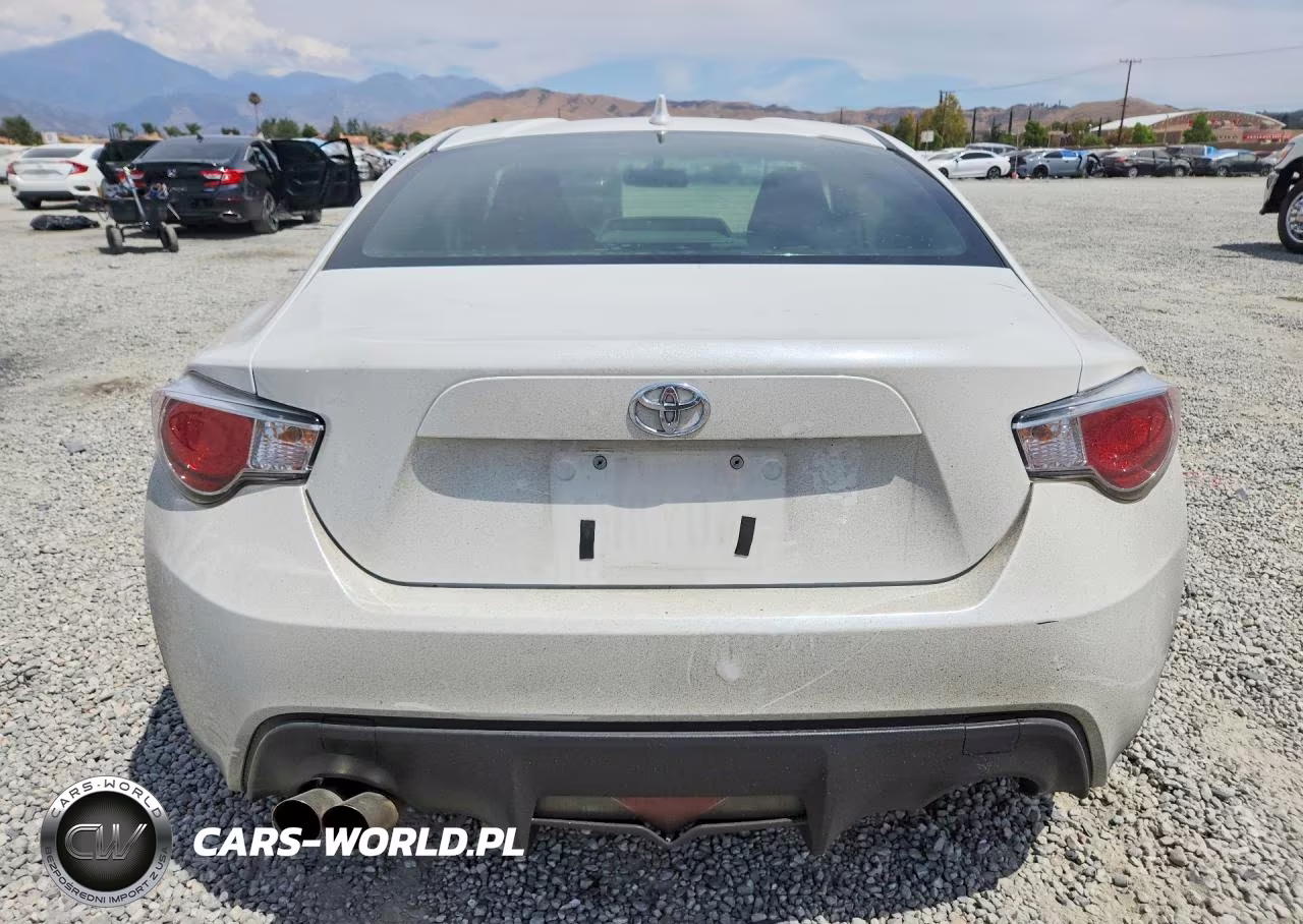 2015 Scion Fr-S Base VIN:JF1ZNAA11F9703753 - 6