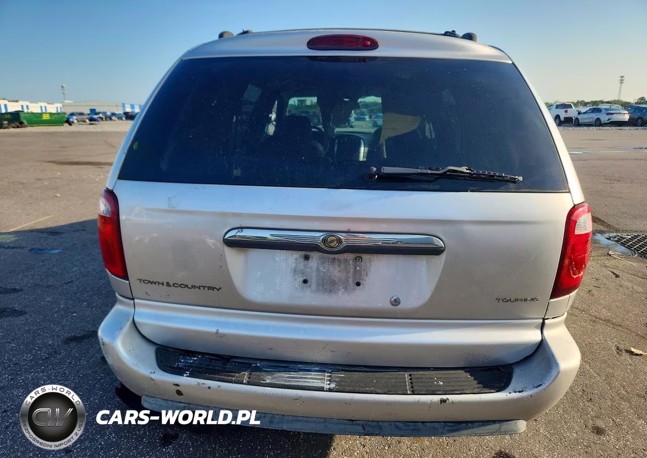 2005 Chrysler Town & Country Touring VIN:2C8GP54L75R486989 - 6