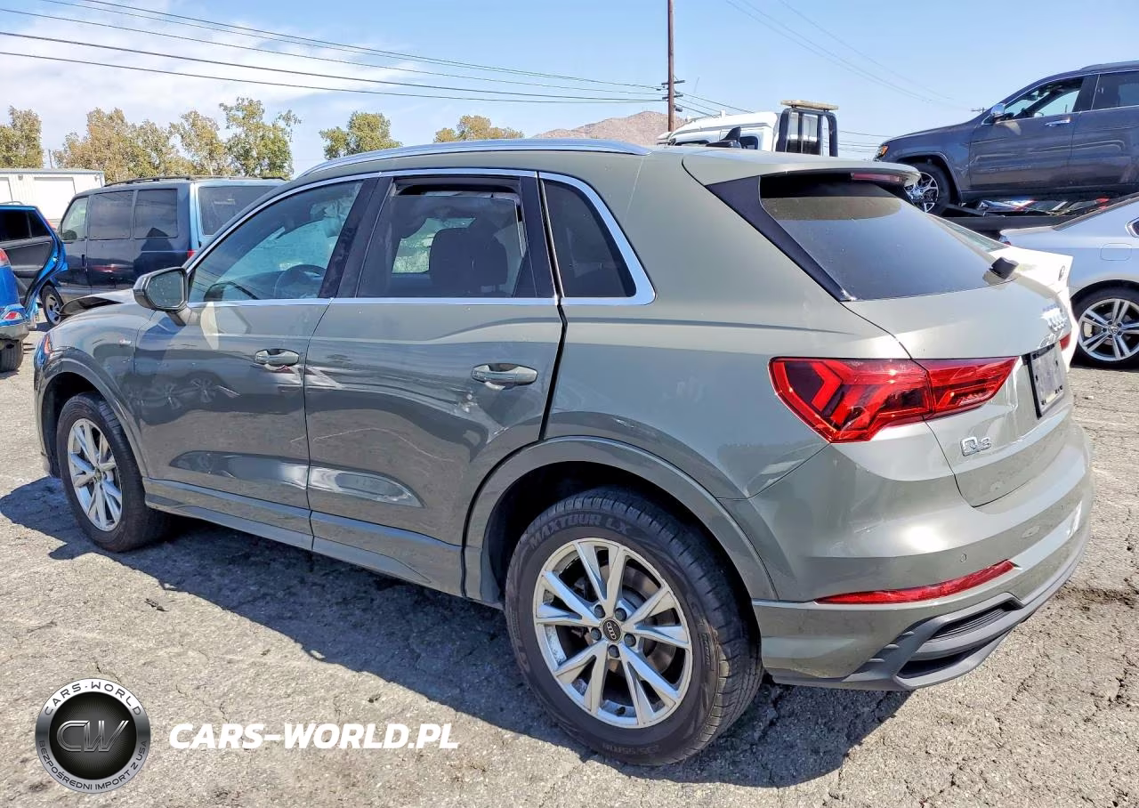 2023 Audi Q3 Premium S Line 45 VIN:WA1DECF30P1144877 - 2