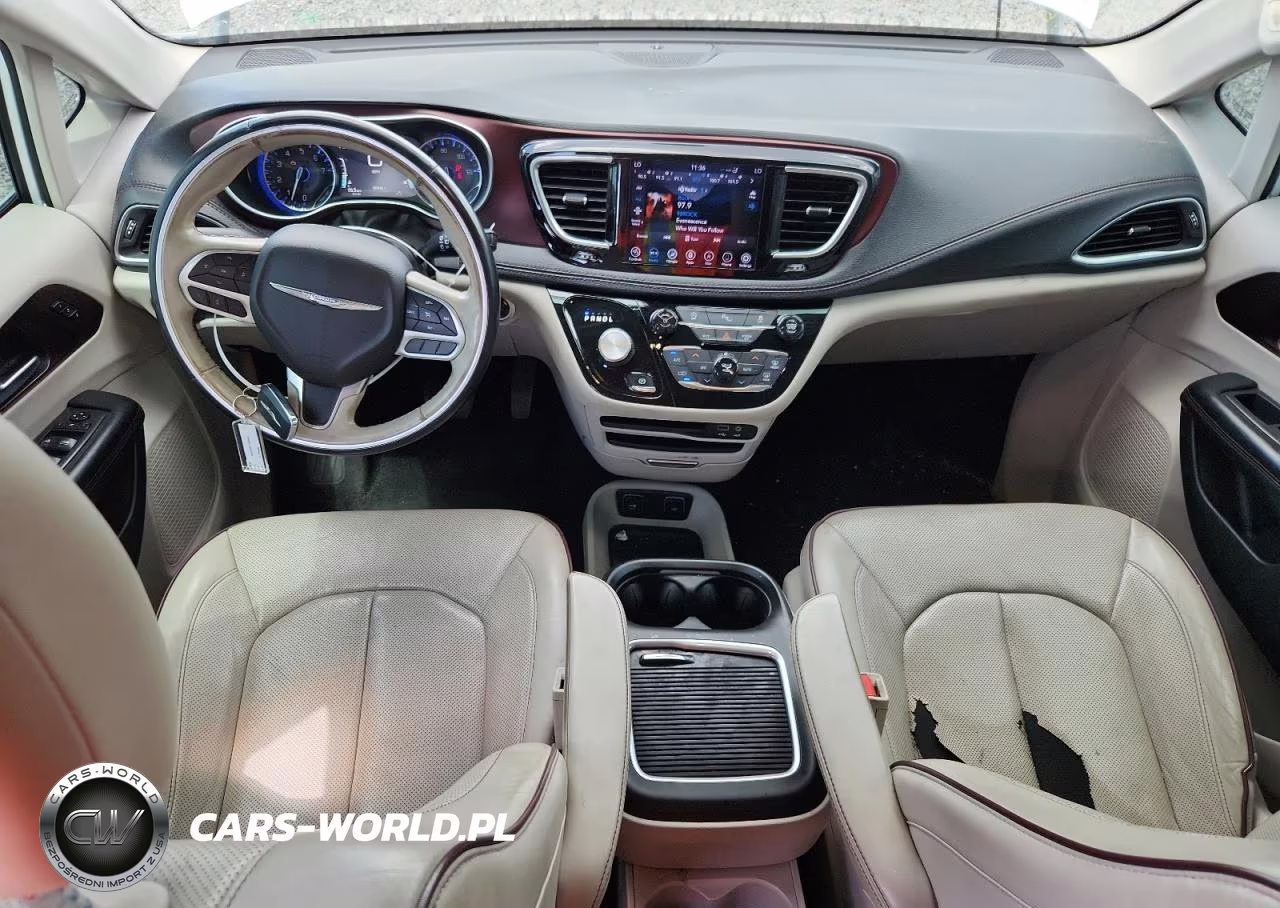 2019 Chrysler Pacifica Limited VIN:2C4RC1GG3KR745888 - 8