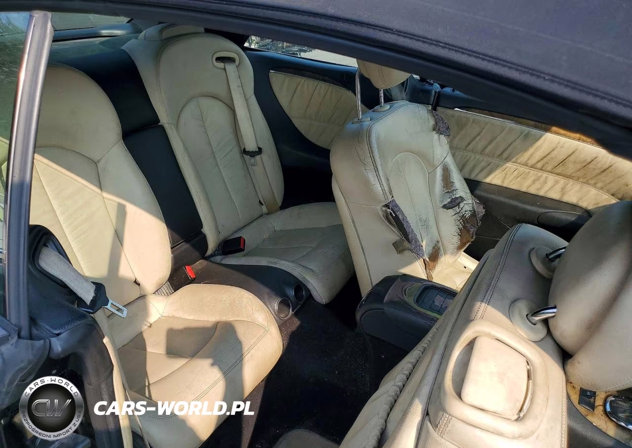 2009 Mercedes-Benz Clk 550 VIN:WDBTK72F69T106576 - 10