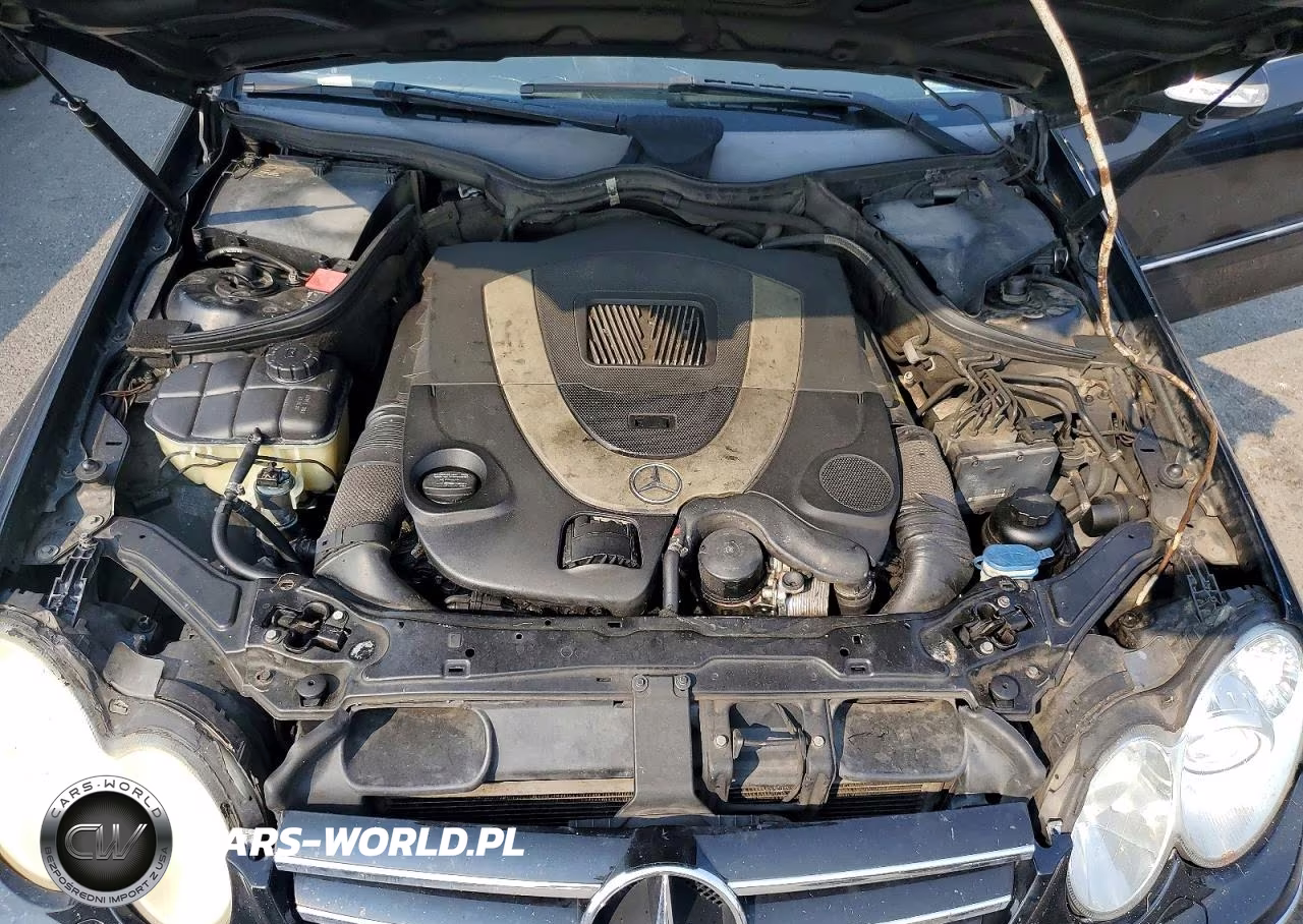 2009 Mercedes-Benz Clk 550 VIN:WDBTK72F69T106576 - 11