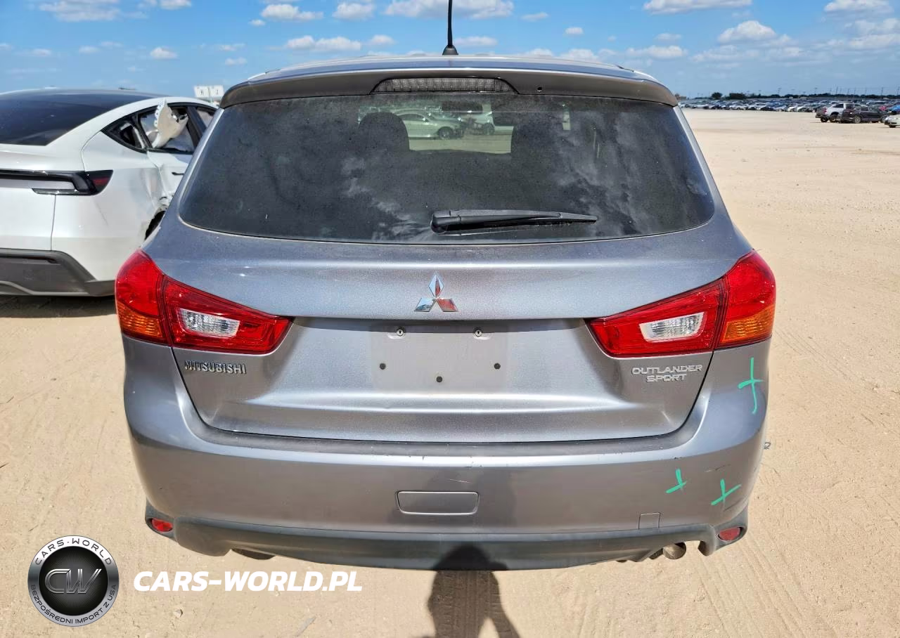 2015 Mitsubishi Outlander Sport Es VIN:4A4AP3AU4FE049838 - 6