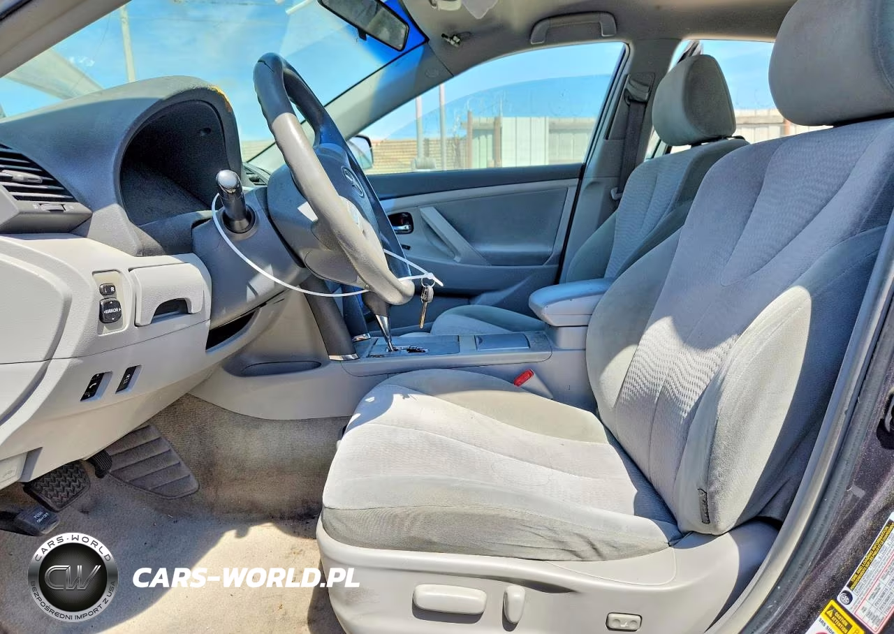2010 Toyota Camry Le VIN:4T1BF3EKXAU006963 - 7