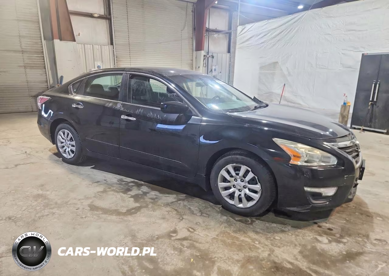 2015 Nissan Altima 2.5 S VIN:1N4AL3APXFN397565 - 4