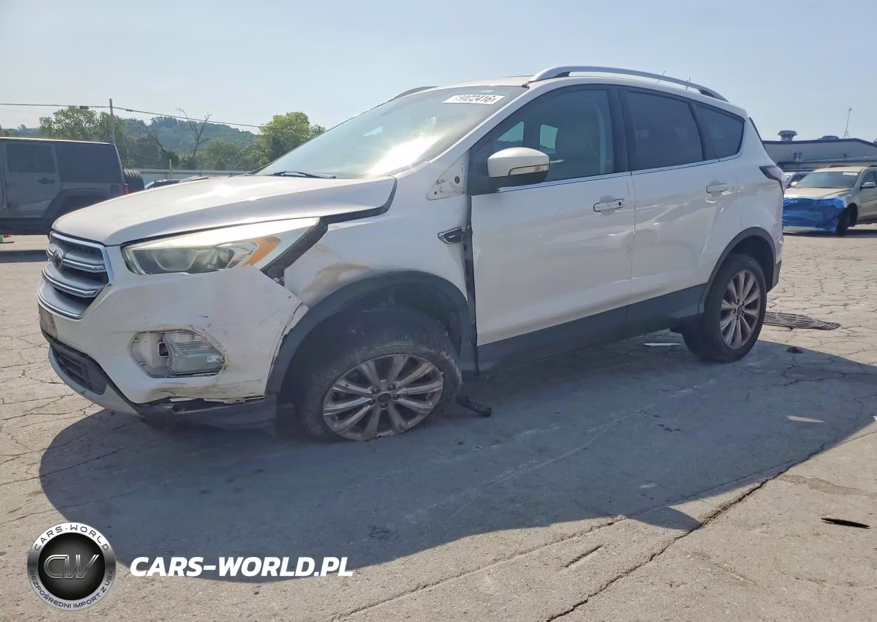 2017 Ford Escape Titanium – zdjęcie 1 z 13