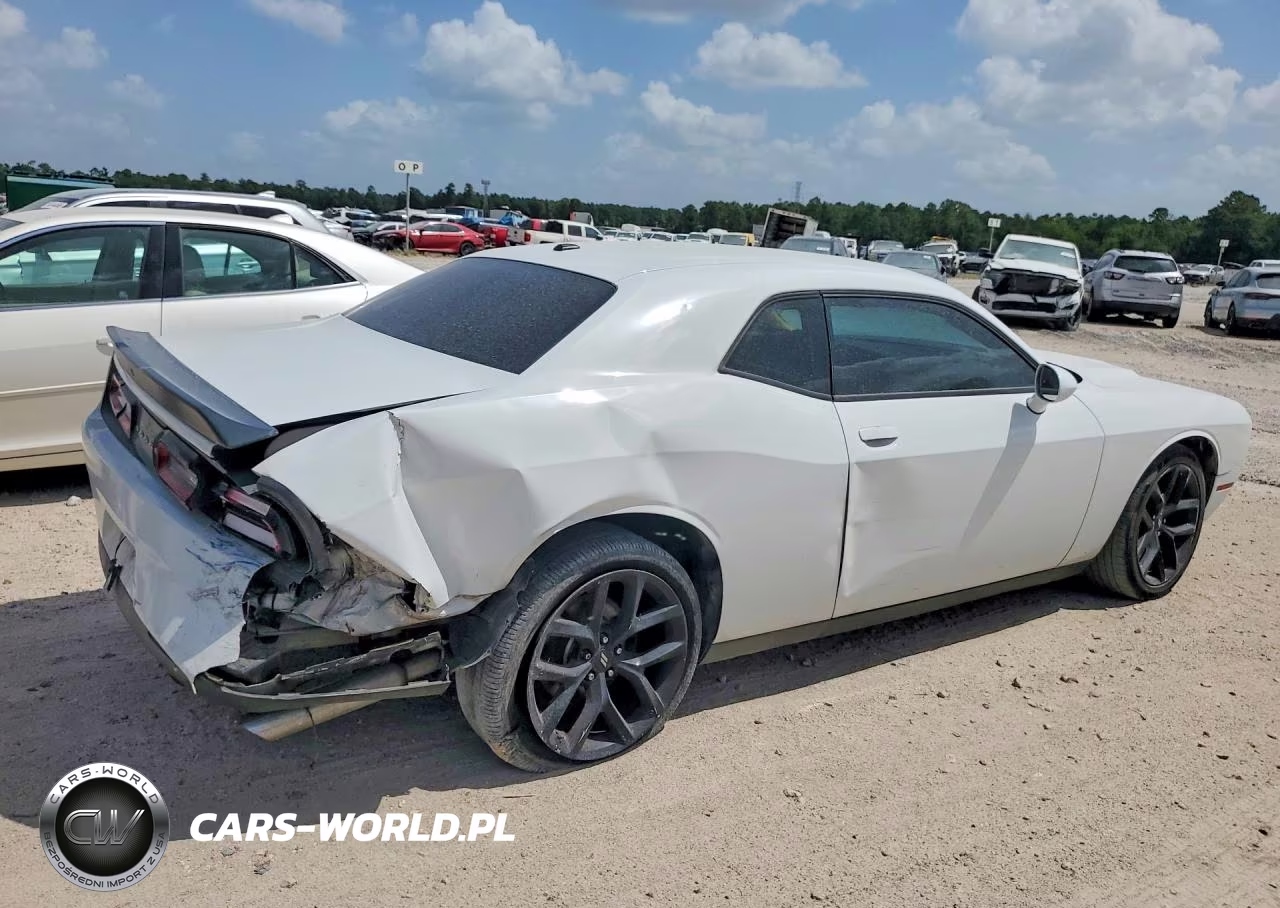 2019 Dodge Challenger Sxt VIN:2C3CDZAG3KH557778 - 3