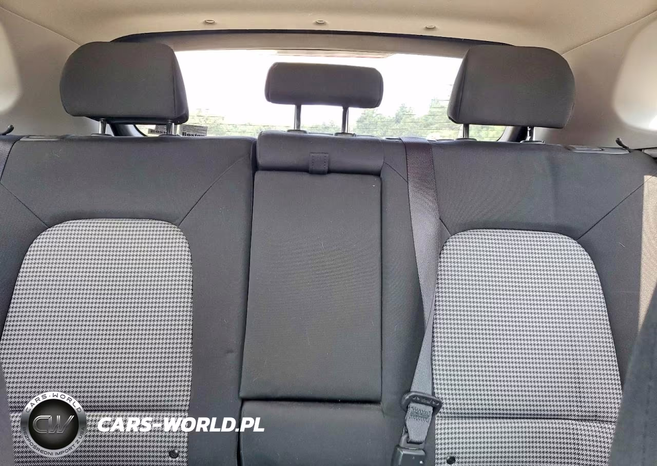 2019 Hyundai Kona Sel VIN:KM8K22AA5KU210834 - 10