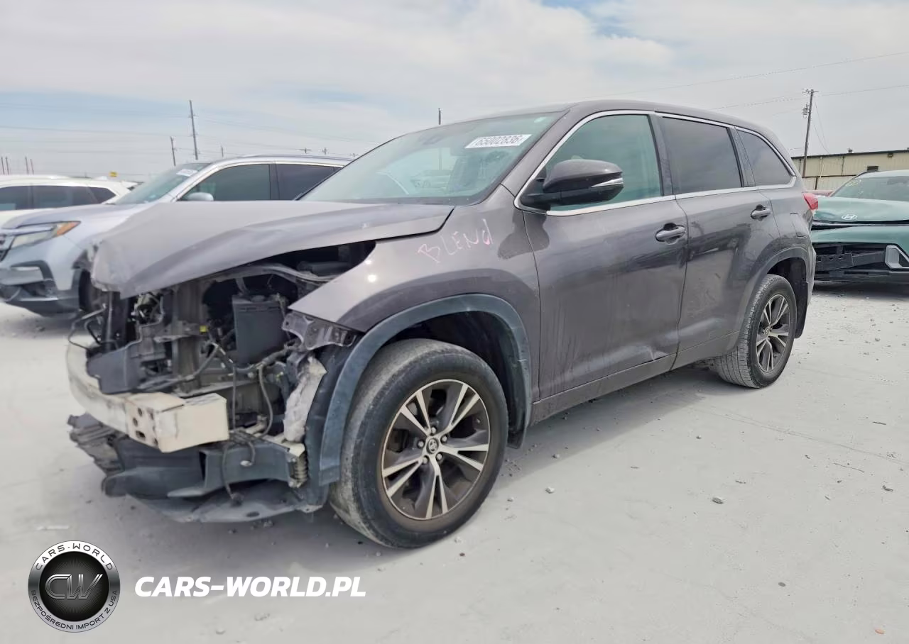 2018 Toyota Highlander Le
