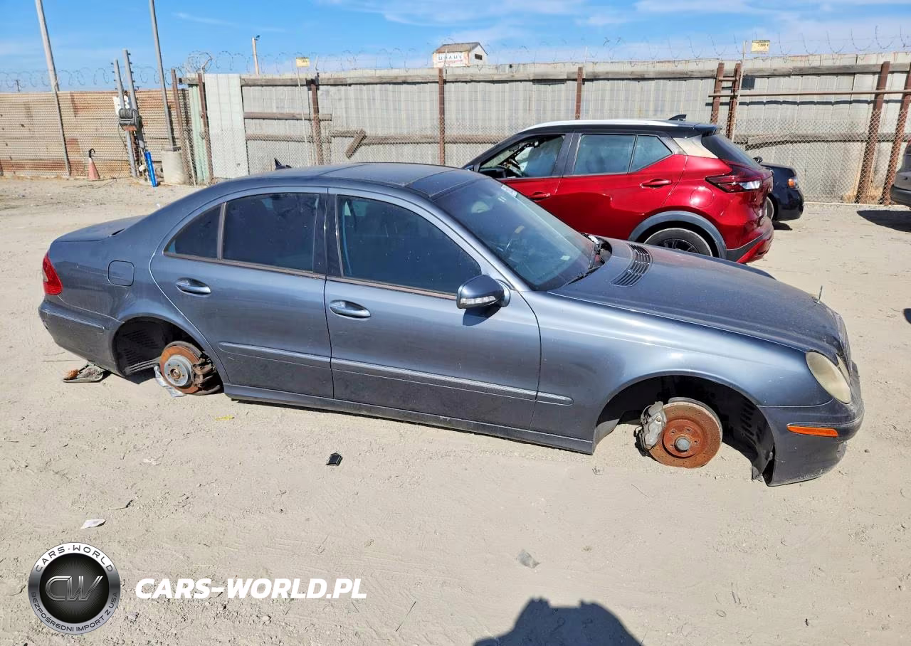 2007 Mercedes-Benz E 350 VIN:WDBUF56X17B071416 - 4