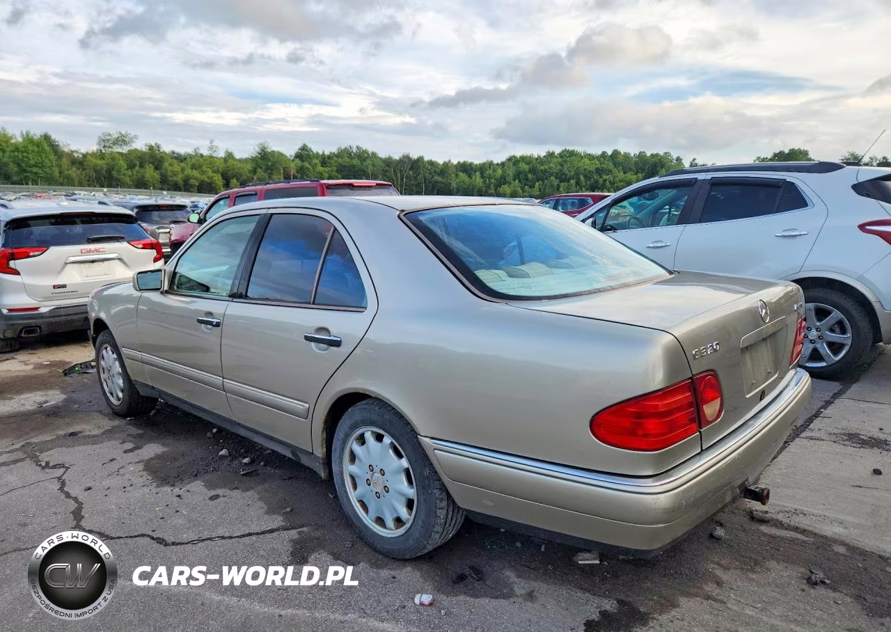 1999 Mercedes-Benz E 320 4Matic VIN:WDBJF82H3XX023468 - 2